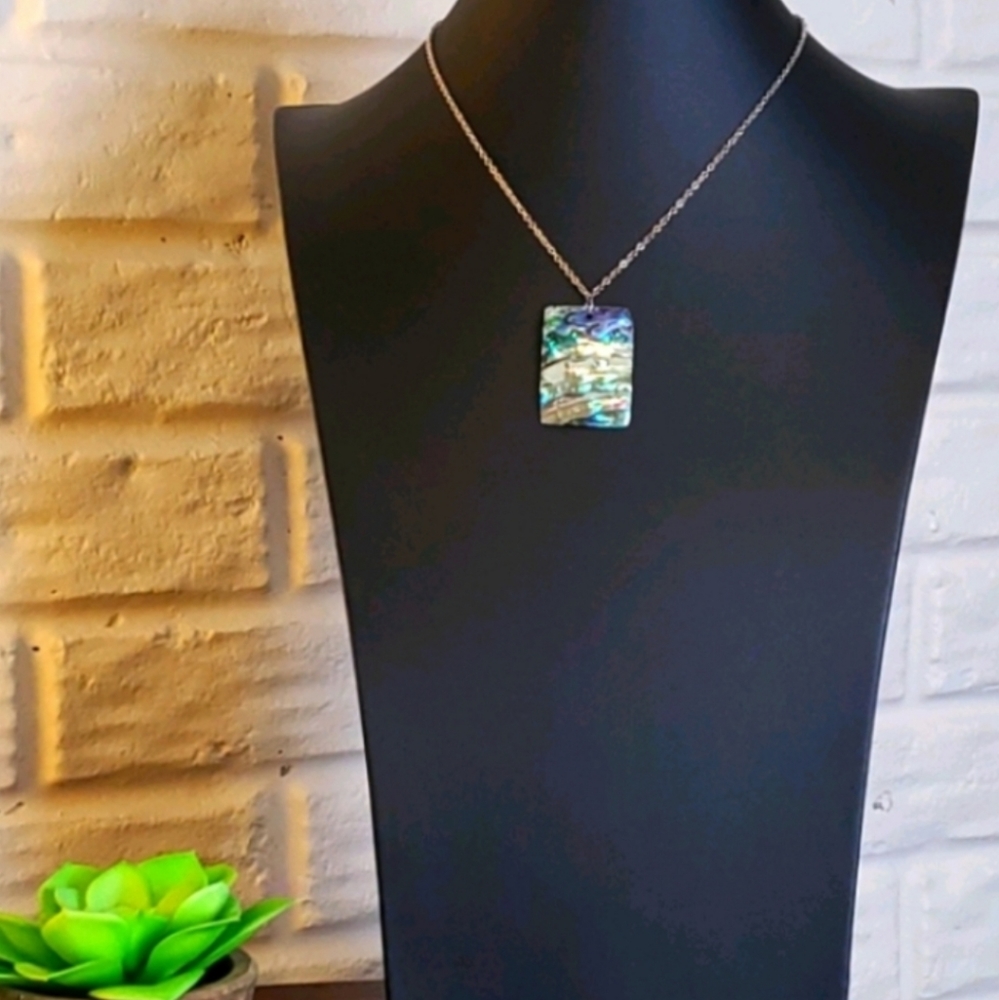 VTG Express necklace, silvertone, Abalone shell